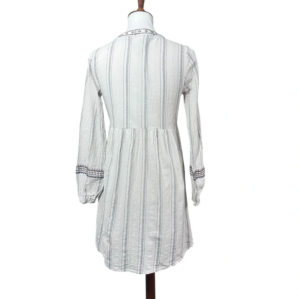 Knox Rose Boho Embroidered Peasant Mini Dress Women XS Beige Navy Tassel